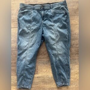 Torrid Bombshell Skinny crop Jeans‎ Super Soft Denim Stretch Women’s Plus 26